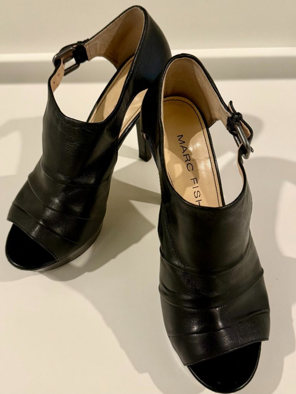 Marc Fisher Black Leather ankle cut out sandal Size 7.5 Excellent